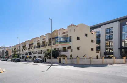 Villa - 4 Bedrooms - 5 Bathrooms for rent in Valencia Park - District 15 - Jumeirah Village Circle - Dubai