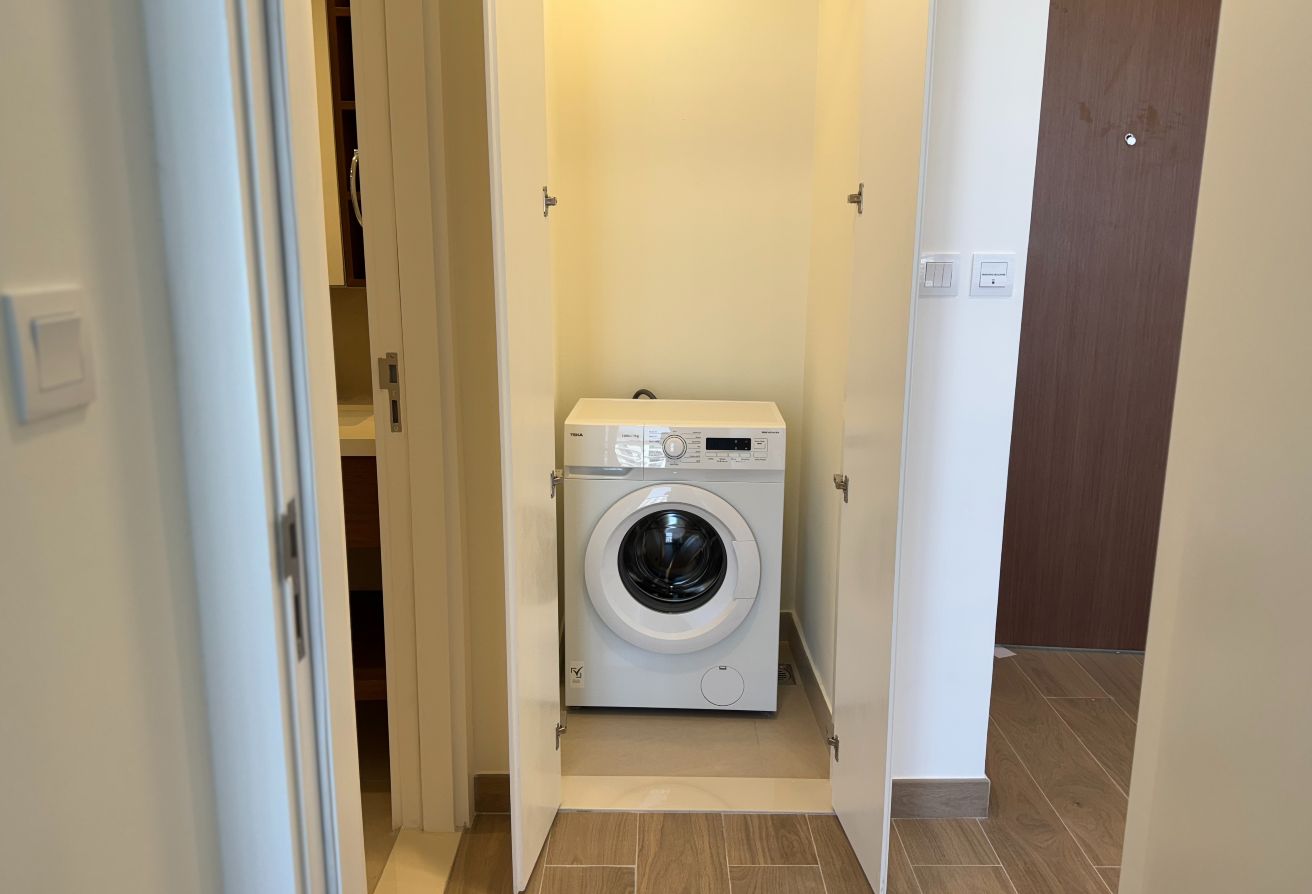 1 bedroom apartment in The Regent, Town Square: 19