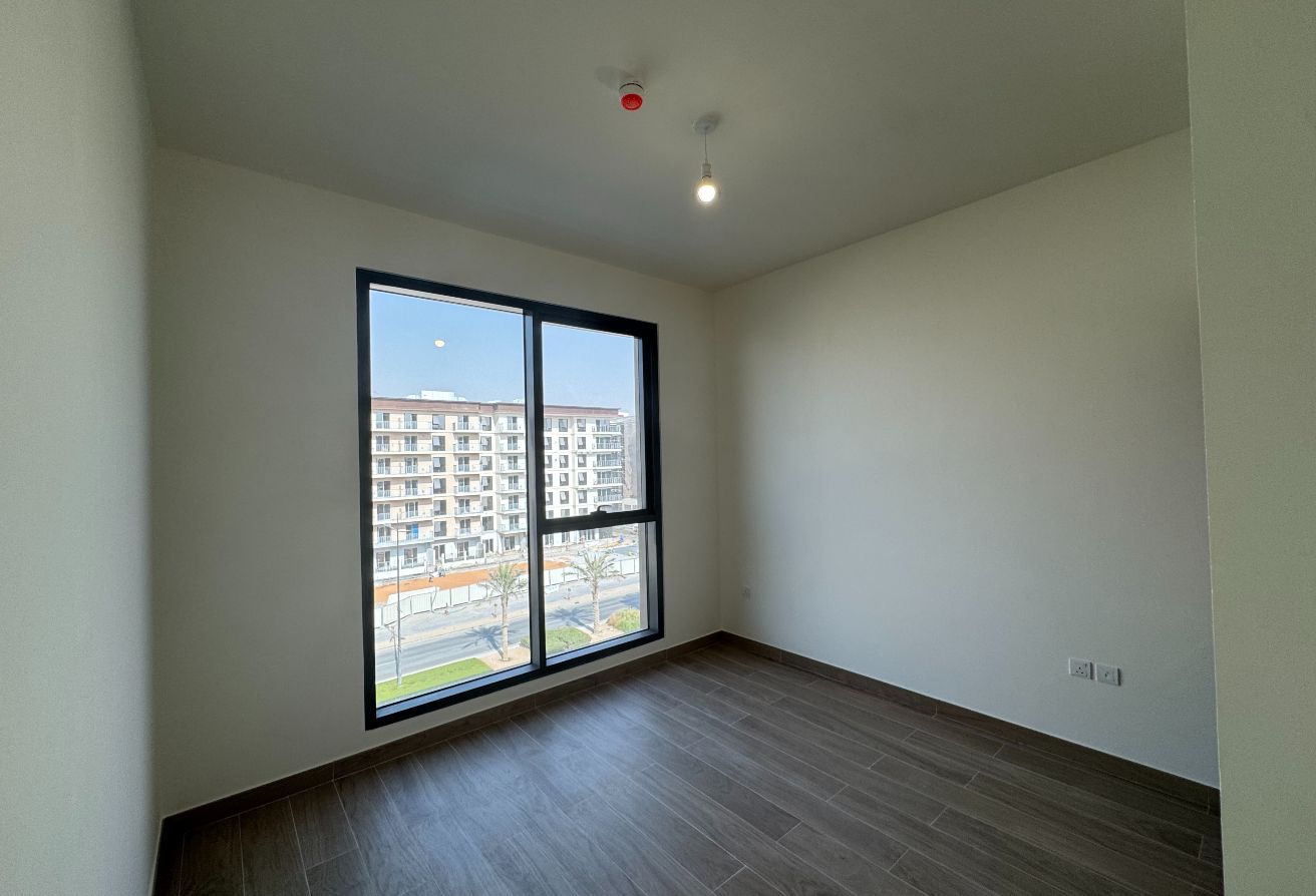 1 bedroom apartment in The Regent, Town Square: 14