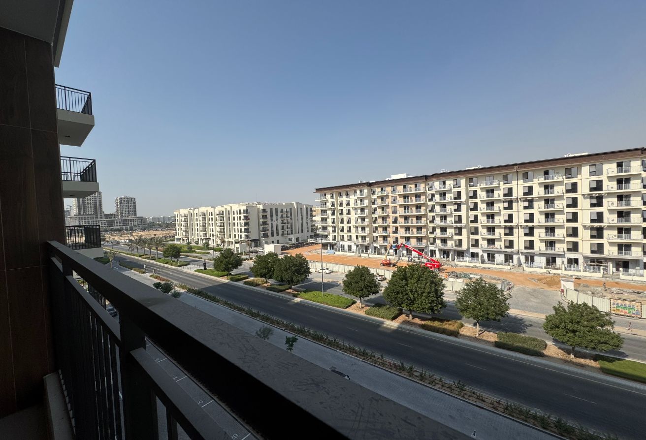 1 bedroom apartment in The Regent, Town Square: 13