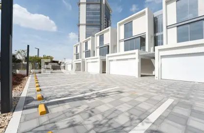 Apartment - 4 Bedrooms - 4 Bathrooms for sale in Lagoon Views - District One - Mohammed Bin Rashid City - Dubai