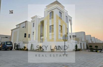 Villa - 6 - 7+ for sale in Al Zaheya Gardens - Al Zahya - Ajman