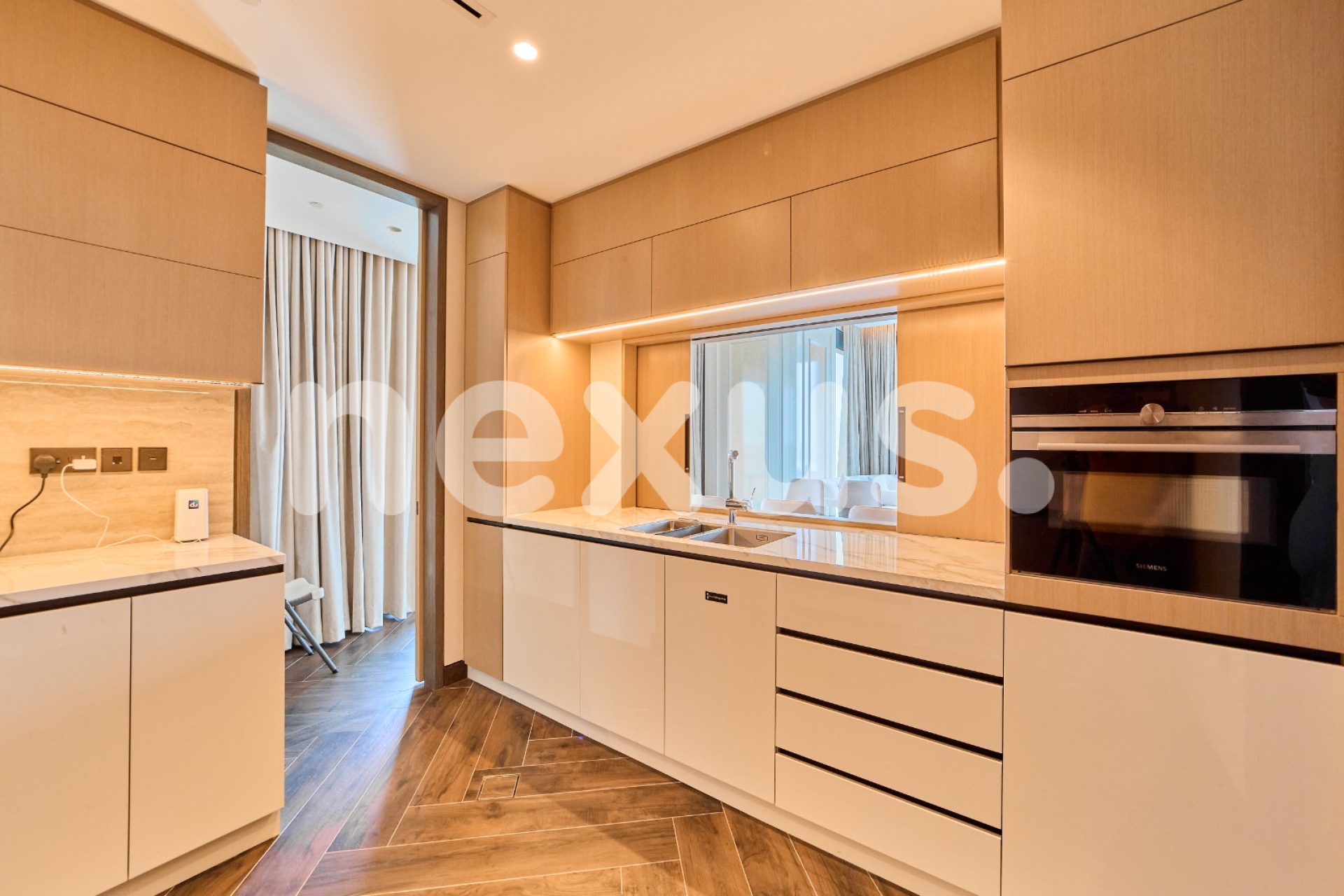 Burj Khalifa View | Corner Unit | Vacant