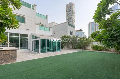 Villa - 4 Bedrooms - 4 Bathrooms for rent in Circle Villas - Jumeirah Village Circle - Dubai