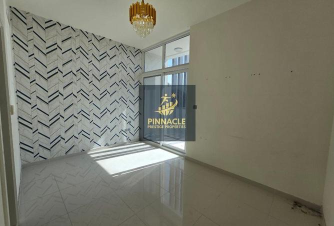 56128356 - صورة العقار 3