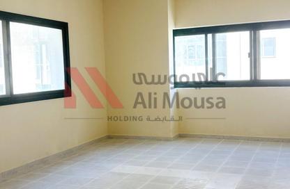 Apartment - 3 Bedrooms - 4 Bathrooms for rent in Al Marwan Tower - Al Mahatta - Al Qasimia - Sharjah