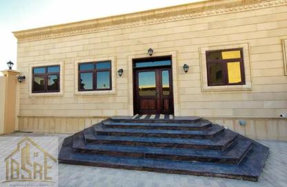 Apartment - 2 Bedrooms - 2 Bathrooms for rent in Khalifa City A Villas - Khalifa City A - Khalifa City - Abu Dhabi