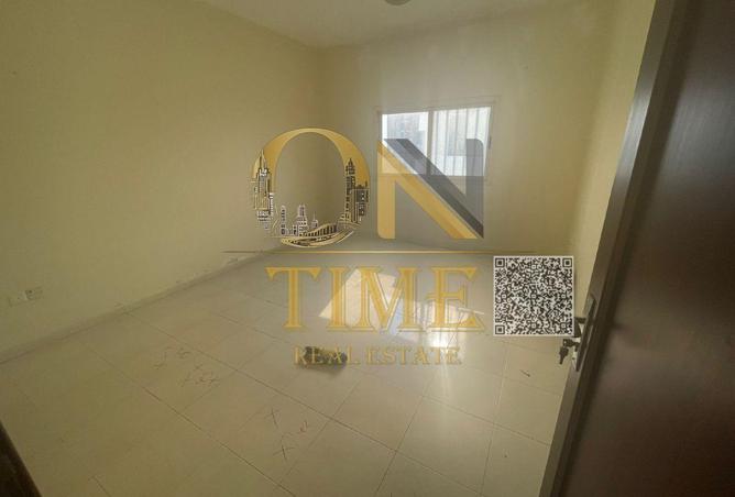 70680110 - Property Image 3