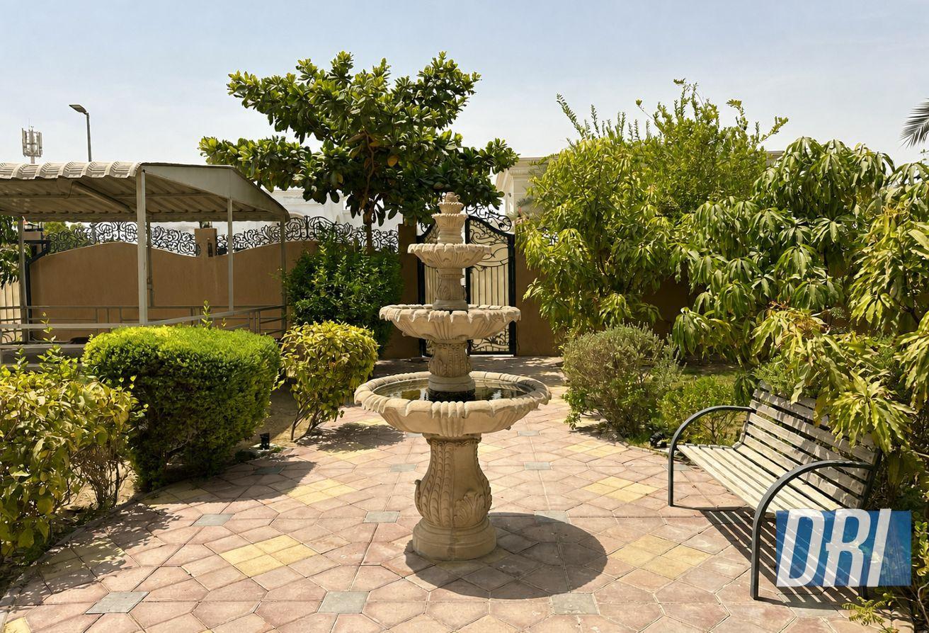 4BR + Guest House | Large Villa | Luxury Furnished photo 15