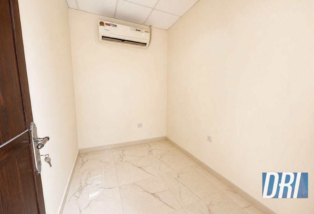 4BR + Guest House | Large Villa | Luxury Furnished photo 13