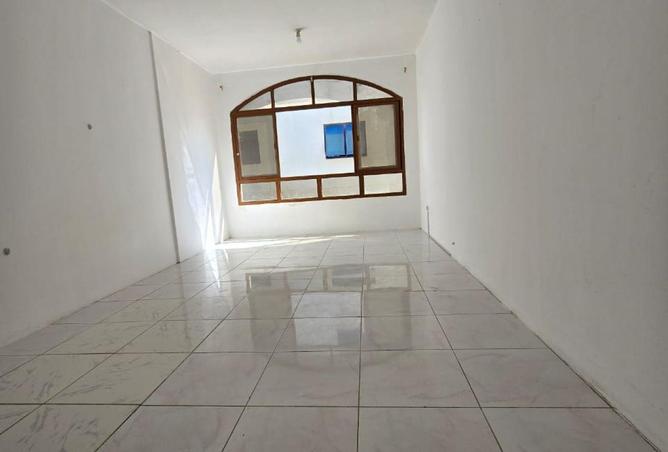 93144315 - Property Image 3