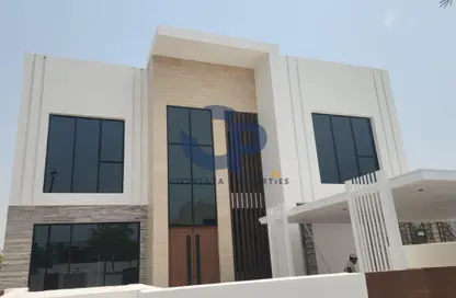 Villa - 5 Bedrooms - 6 Bathrooms for rent in Saadiyat Reserve - Saadiyat Island - Abu Dhabi