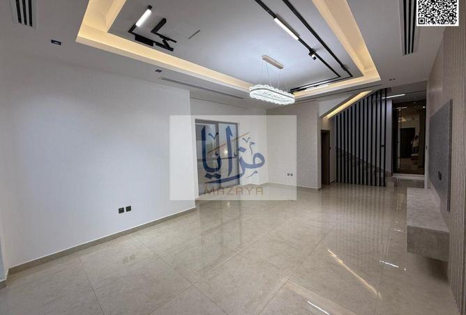 2Of40q8sriq - Property Image 3