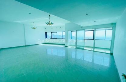 Apartment - 2 Bedrooms - 3 Bathrooms for rent in New Al Taawun Road - Al Taawun - Sharjah