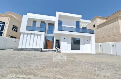 Villa - 4 Bedrooms - 6 Bathrooms for rent in Madinat Al Riyad - Abu Dhabi