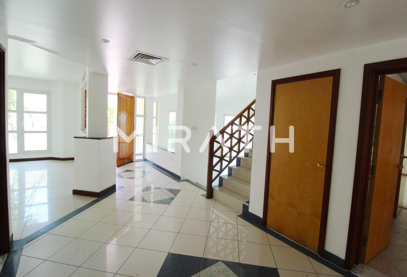 FULLY RENOVATED COMP VILLA | SHARED AMENTIES photo 14