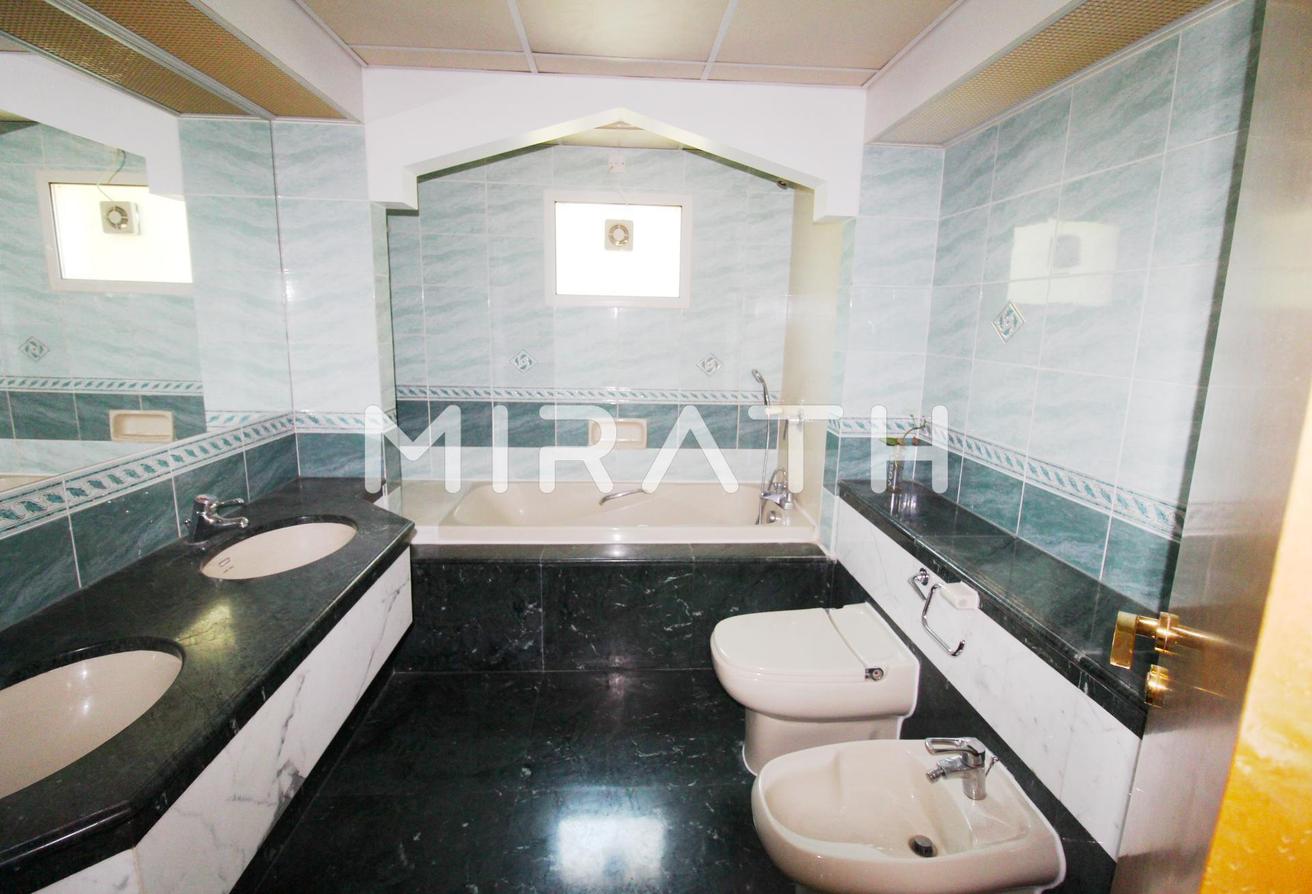 FULLY RENOVATED COMP VILLA | SHARED AMENTIES photo 16