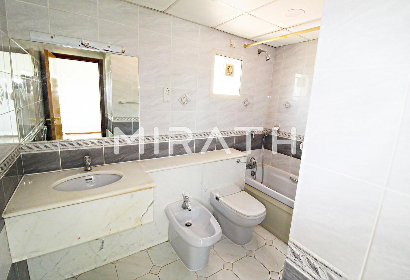 FULLY RENOVATED COMP VILLA | SHARED AMENTIES photo 9