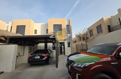 تاون هاوس - 2 غرف نوم - 4 حمامات للايجار في مساكن نسمه - ّالطي - الشارقة