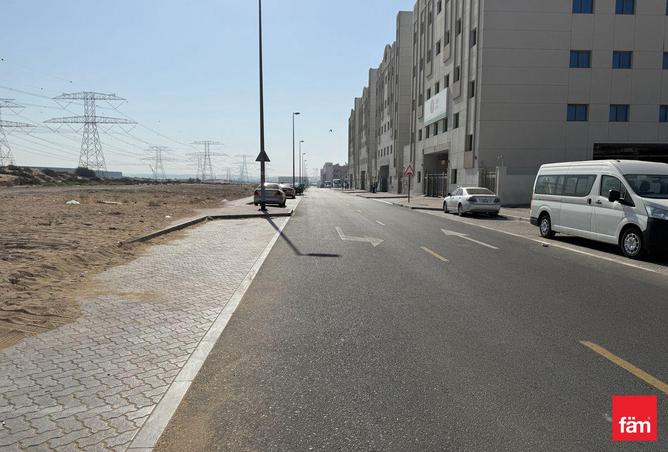 53581163 - صورة العقار 2