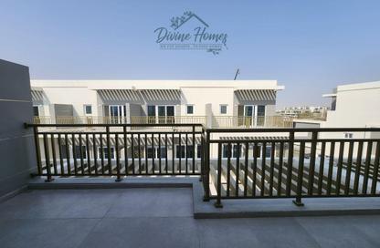 Townhouse - 3 Bedrooms - 4 Bathrooms for sale in Camelia - Damac Hills 2 - Dubai