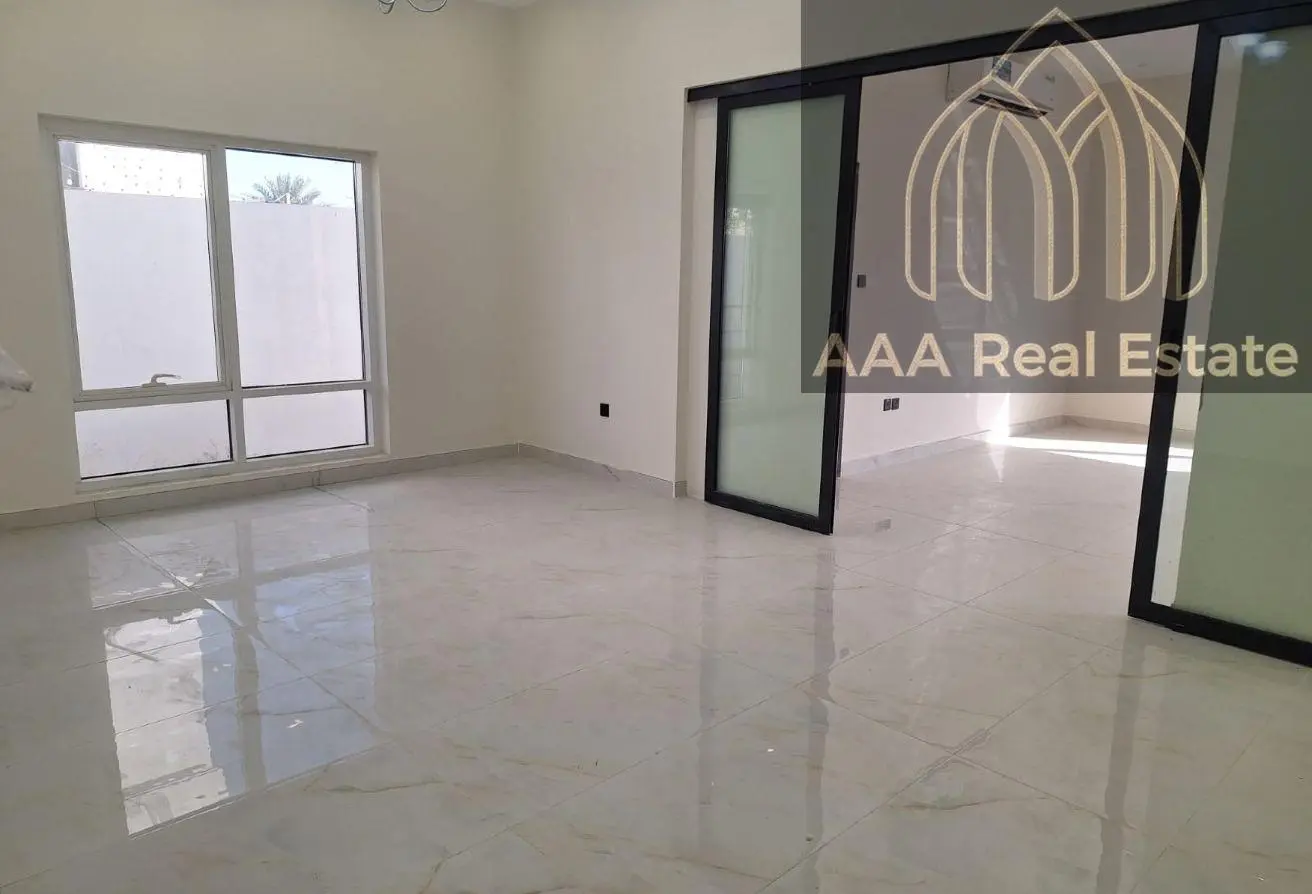 165032989 - Property Main Image