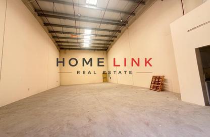 Warehouse - Studio - 1 for rent in Emirates Industrial City - Sharjah