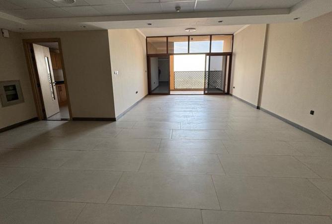 76563638 - Property Image 3