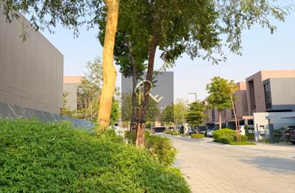 Townhouse - 3 Bedrooms - 4 Bathrooms for rent in Robinia - Masaar - Tilal City - Sharjah