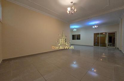 Apartment - 3 Bedrooms - 4 Bathrooms for rent in Street 64 - Al Nahda - Sharjah