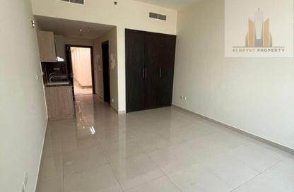 Apartment - Studio - 1 Bathroom for rent in K1 - Dubai Land Residence Complex - Dubai