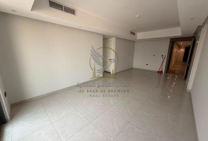 134880847 - Property Image 2