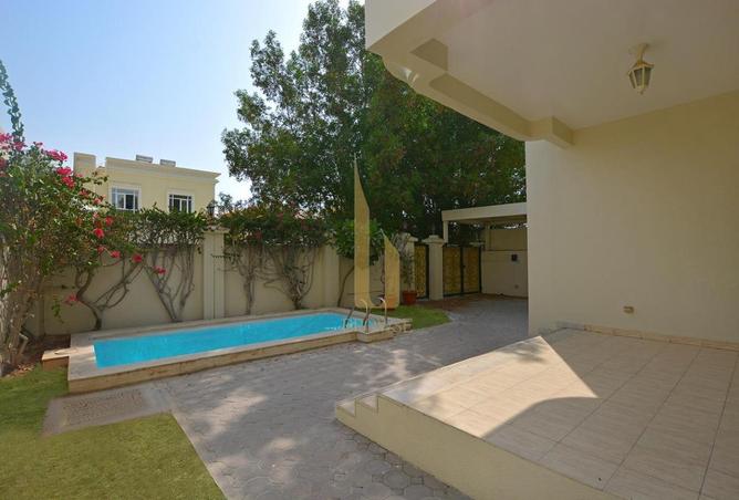 65152416 - Property Image 3