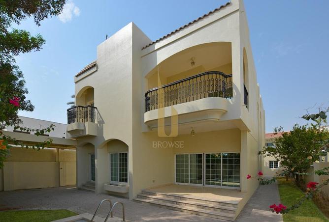 65152416 - Property Image 2