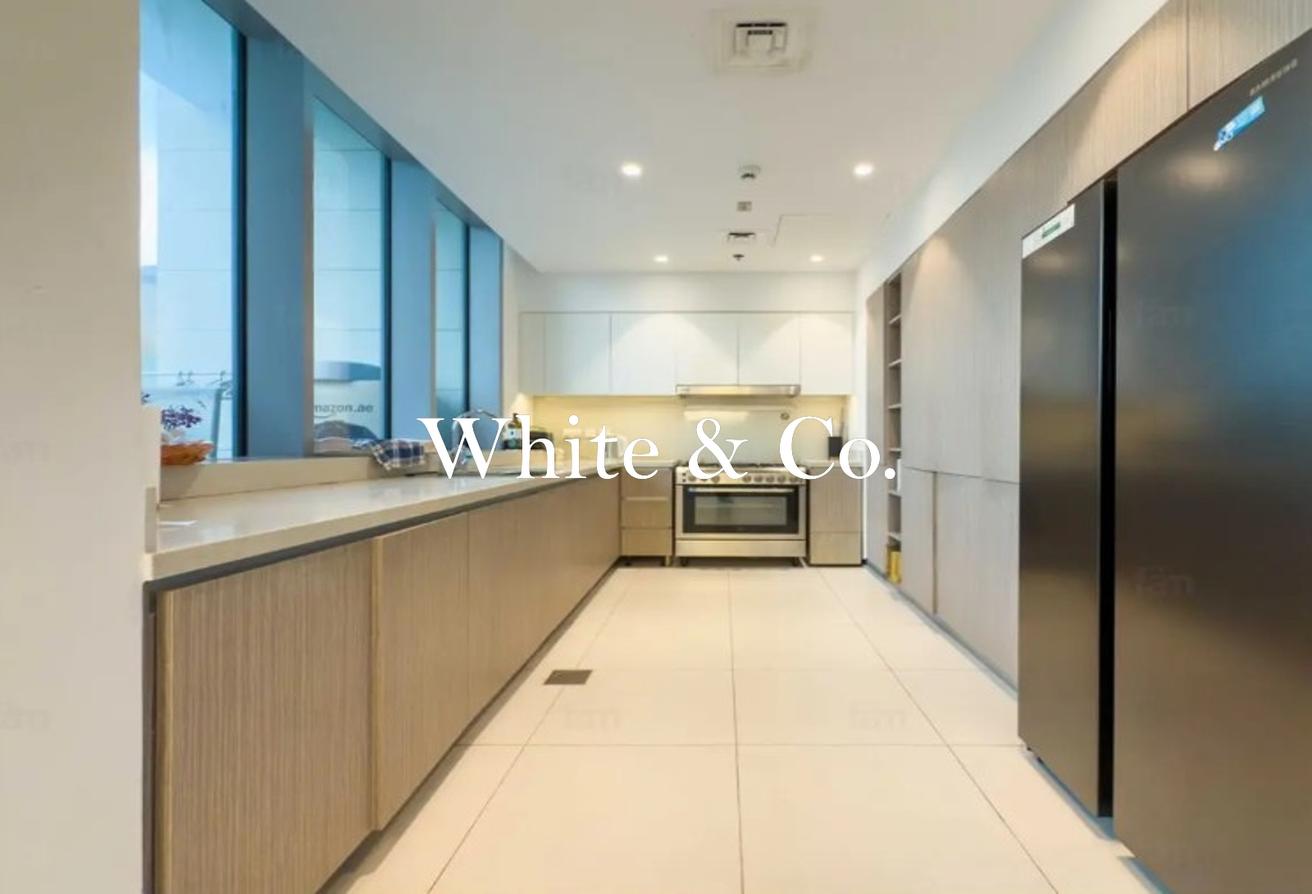 Large Unit | Duplex Townhouse | Sea Views photo 5