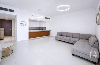 Apartment - 1 - 2 for rent in Regent Court - District 14 - Jumeirah Village Circle - Dubai