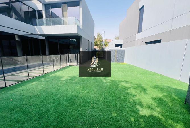 68271261 - Property Image 3