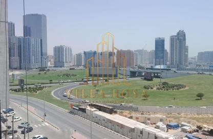 Apartment - 2 - 4 for sale in Al Teneiji Tower - Al Mamzar - Sharjah - Sharjah Apartment - 2 - 4 for sale in Al Teneiji Tower - Al Mamzar - Sharjah - Sharjah