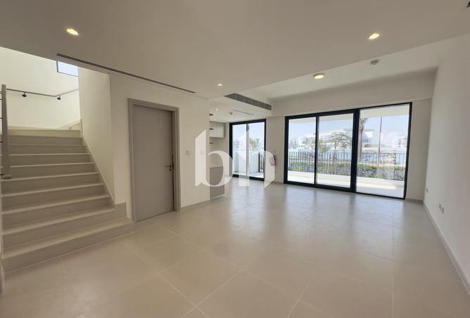 81928438 - Property Main Image