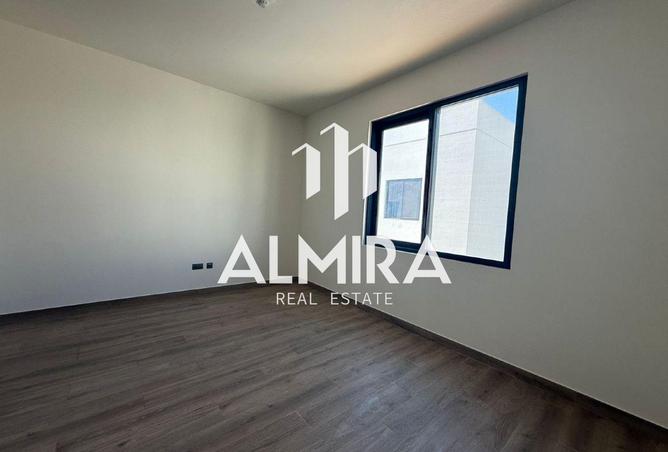 73864667 - Property Image 3