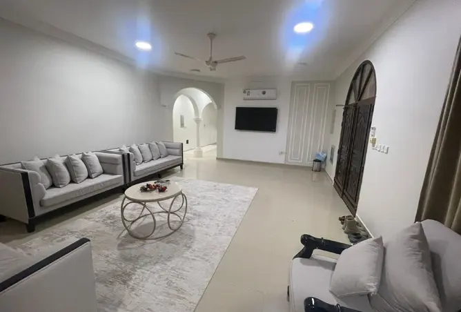 141003312 - Property Image 2