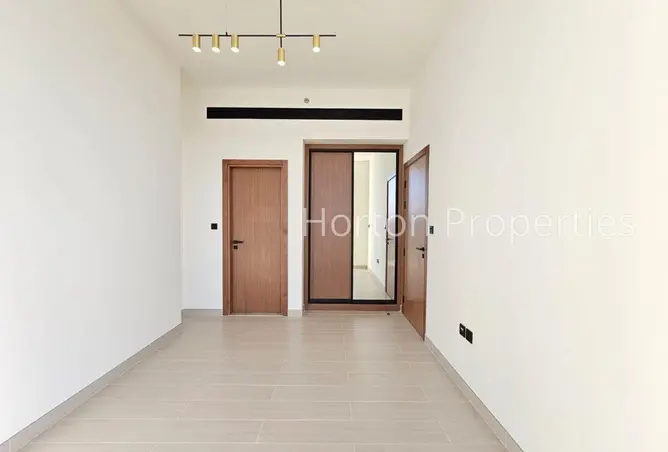 105116605 - Property Image 3