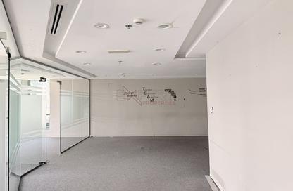 Office Space - Studio - 1 Bathroom for rent in The Regal Tower - Business Bay - Dubai Office Space - Studio - 1 Bathroom for rent in The Regal Tower - Business Bay - Dubai
