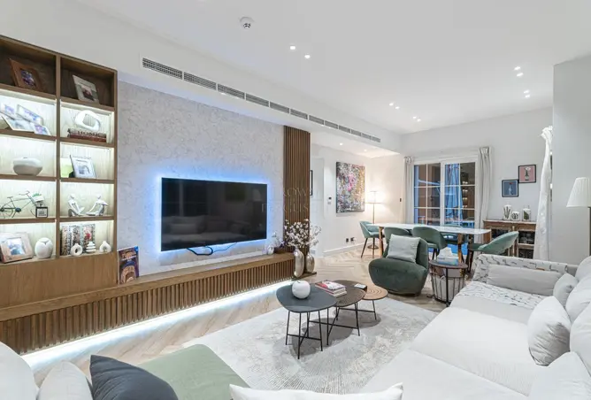 148618817 - Property Image 3