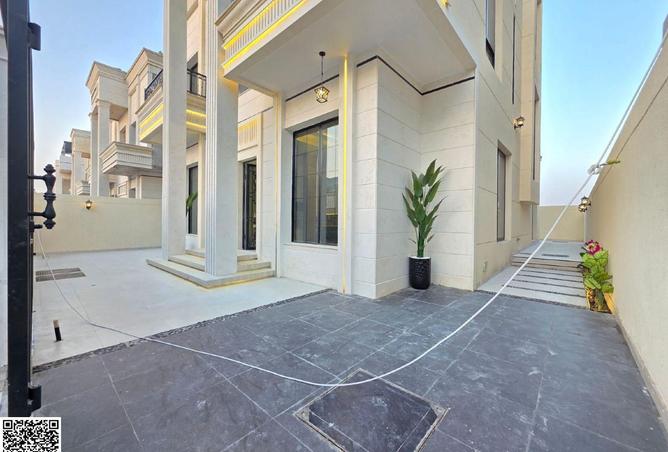 96527893 - Property Image 2