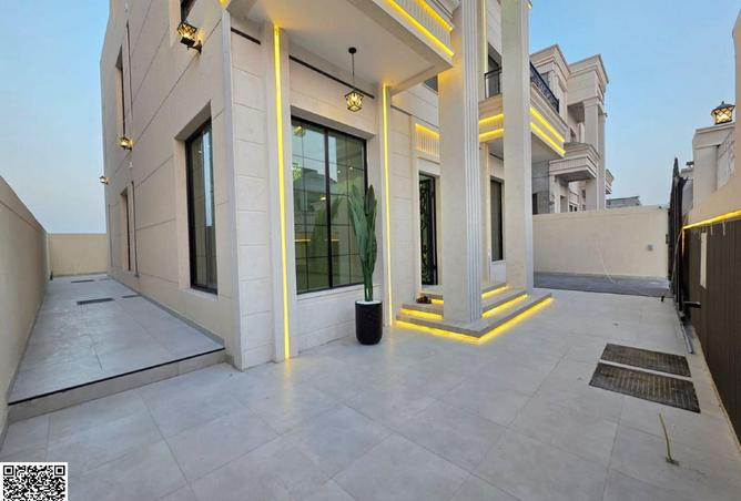 96527893 - Property Image 3