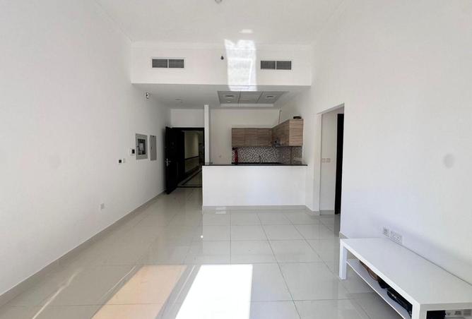 76164852 - Property Image 3