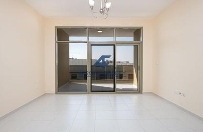 شقة - غرفة نوم - 1 حمام للايجار في ذا50 - مجان - دبي