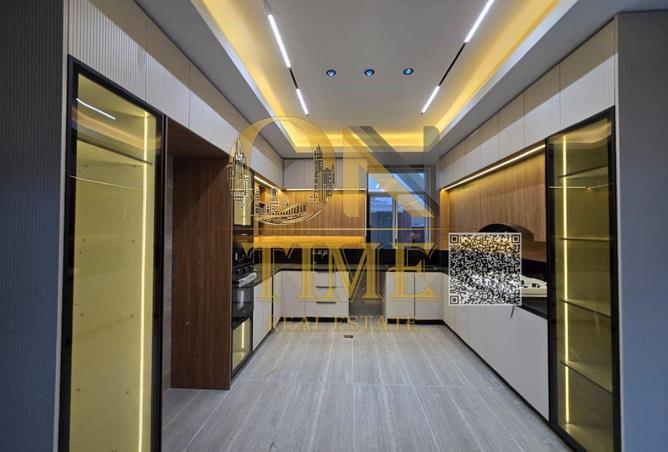 73860700 - Property Image 3