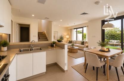 Townhouse - 3 - 4 for sale in Noor Townhouses - Town Square - Dubai